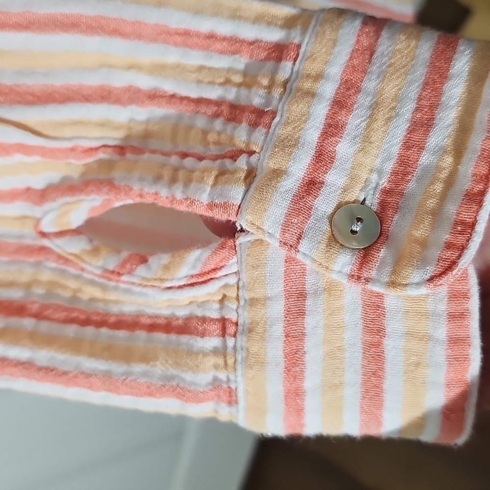 Soft Surroundings Button Down Shirt Long Sleeves. Pearl Buttons Med. Peach/white - Picture 4 of 11